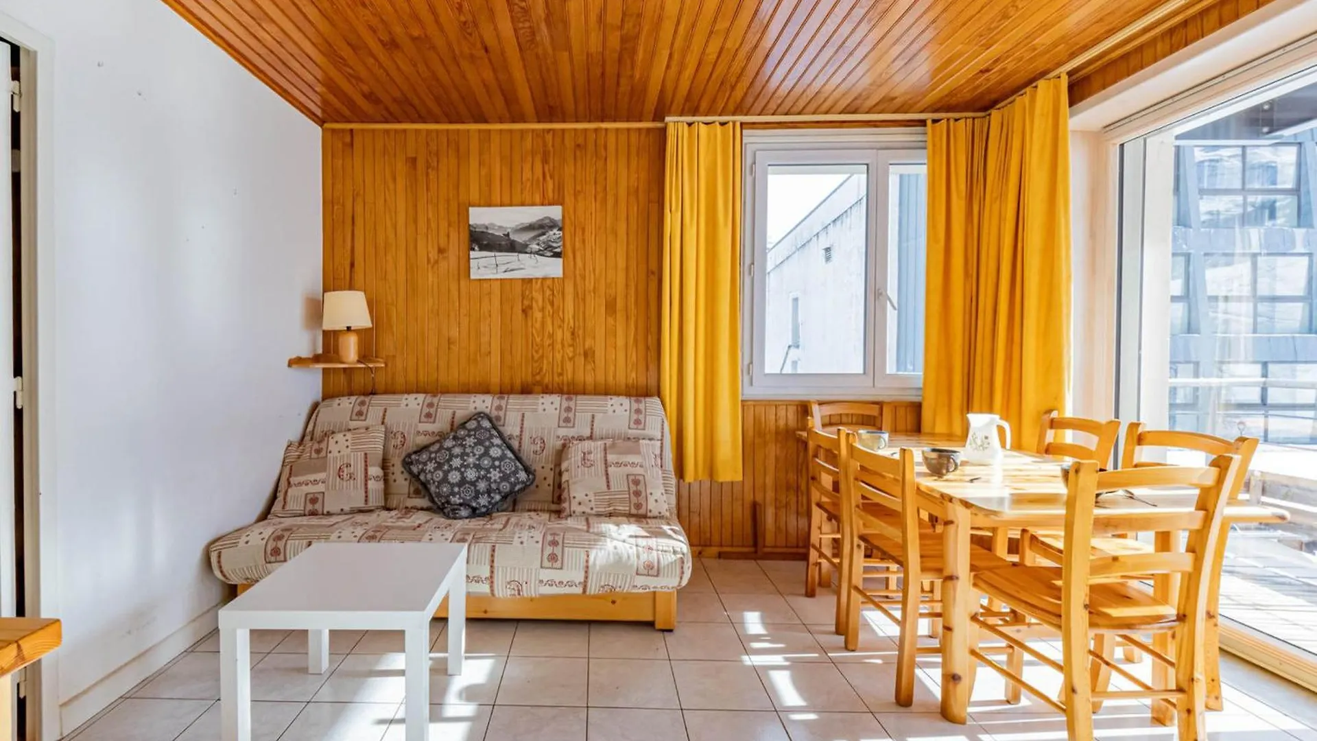 Apartment Confort En Station: T1 6 Pers, Au Pied Des Pistes, Proche Commerces - Fr-1-807-89 Saint-Francois-Longchamp